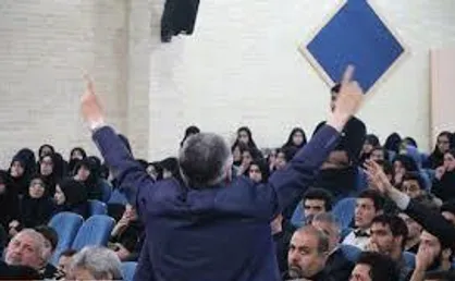 عده&zwnj;ای جز عربده&zwnj;کشی و هوچی&zwnj;گری چیز دیگری در بساط ندارند/ همتی از خانواده شهدا عذرخواهی کند