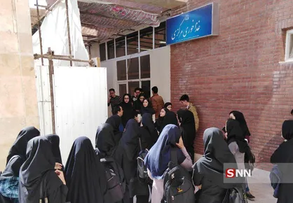 دانشجویان علوم پزشکی سبزوار در اعتراض به کیفیت غذای سلف تجمع کردند/ مسئولان پاسخگو نیستند!