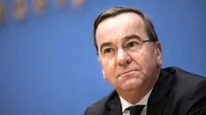 وزیر دفاع آلمان: باید سربازی اجباری از سر گرفته شود