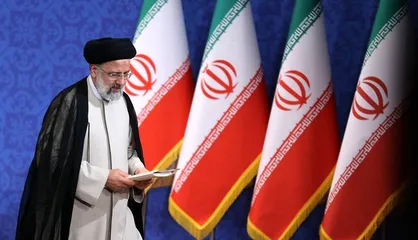 حواشی تحلیف روسای جمهور؛ از بنی&zwnj;صدر تا روحانی+ تصاویر