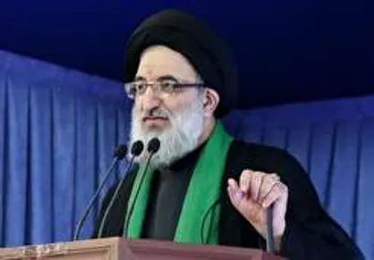 بسیج دانشجویی پردیس کشاورزی حمایت خود را از مواضع انقلابی امام جمعه کرج اعلام کرد
