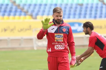 باشگاه پرسپولیس به دنبال تمدید قرارداد با رادوشویچ