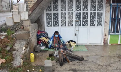 وزارت بهداشت زلزله&zwnj;زدگان سی&zwnj;سخت را در اولویت تزریق واکسن قرار دهد