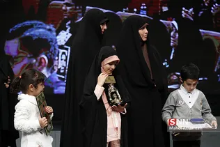 آئین افتتاحیه هشتمین دوره جشنواره عمار 