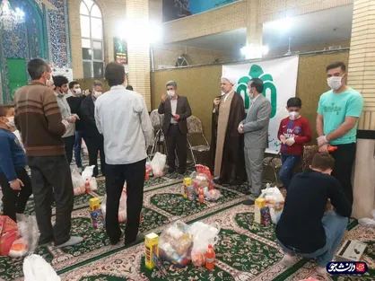 ۱۱۰ بسته معیشتی و بهداشتی بین خانواده&zwnj;های کم برخوردار ابهر توزیع شد