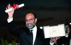 مُبلغ «بایدن» از جشنواره کن جایزه مشترک گرفت