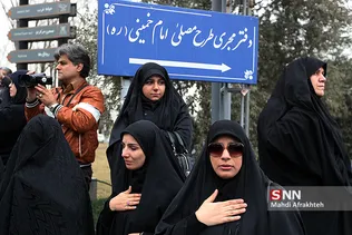 تشییع پیکر سه تن از شهدای کشتی سانچی