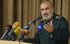 سردار سلامی: هیچ مشکلی در امنیت مرز‌ها نداریم