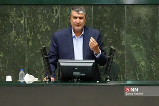 وزیر راه و شهرسازی در صحن علنی مجلس شورای اسلامی