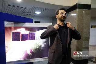 آذری جهرمی وزیر ارتباطات