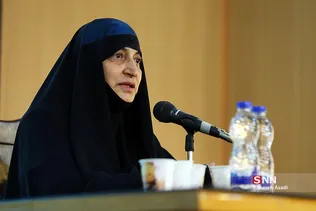 زن نمونه
