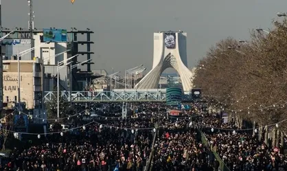 اجتماع بزرگ امام حسنی&zwnj;ها در میدان آزادی