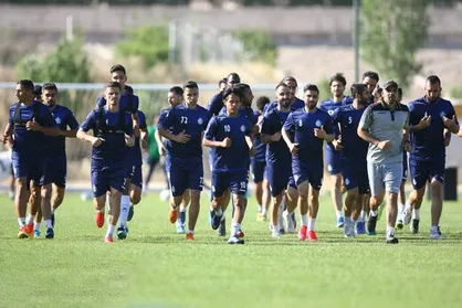 سازمان لیگ بی&zwnj;خبر از کرونایی&zwnj;های استقلال!