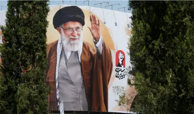تغییر در محل جانمایی اقامه نماز بر پیکر مطهر رهبر شهید در مسجد جمکران