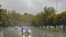 ورود سامانه بارشی به زنجان همراه با رعد و برق