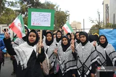 رئیس سازمان حفاظت محیط‌زیست: ۱۳ آبان نشان‌دهنده بینش عمیق سیاسی - اجتماعی دانش‌آموزان است
