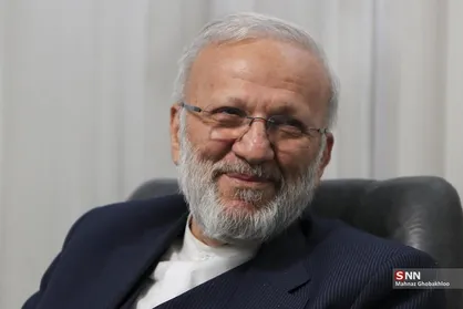 متکی: به سران کشور&zwnj;های خلیج فارس گفتم دعا کنید آمریکایی&zwnj;ها جنگ دیگری را شروع نکنند / این دفعه آمریکایی&zwnj;ها را در قصر پادشاهان کشور&zwnj;های خلیج فارس می&zwnj;زنیم + فیلم