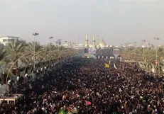 صور اربعین حسین نواخته شد/ حب‌الحسین یجمعنا ابراز همبستگی مردم ایران و عراق