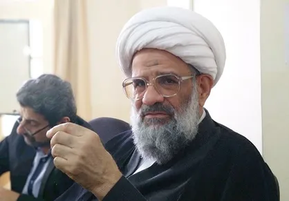 دانشجویان را با راه&zwnj;های مناسب به مسائل دینی و اعتقادی آشنا کنید