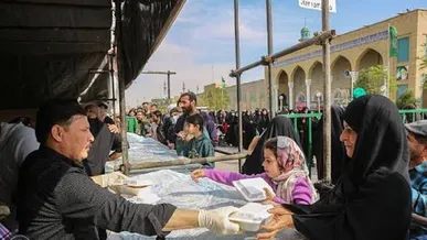 برپای موکب اربعین شهدای شهرستان درمیان با همت خیران و اهل سنت