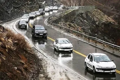 جاده&zwnj; &zwnj;کرج&zwnj; &zwnj;چالوس&zwnj; &zwnj;لغزنده&zwnj; &zwnj;است رانندگان&zwnj; &zwnj;احتياط&zwnj; &zwnj;کنند