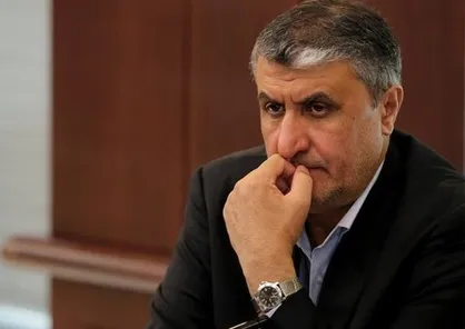 پاسخ وزیر راه به سوالی درباره زمان اتمام مسکن مهر