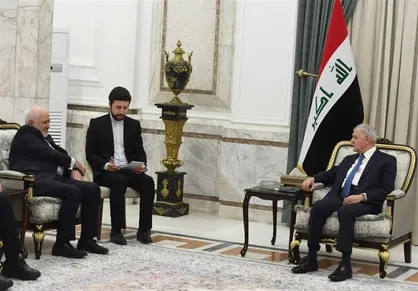 ظریف با رئیس&zwnj;جمهور عراق دیدار و گفت&zwnj;و&zwnj;گو کرد