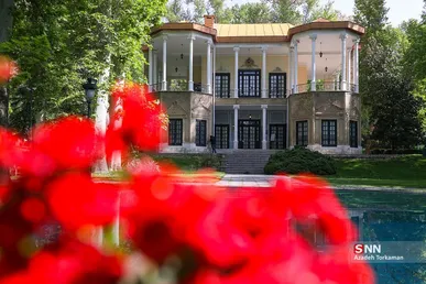ایرانِ زیبا؛ بهارِ کاخِ نیاوران