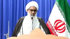 مسئولین درباره تامین آب پایدار سیستان گزارش دهند/ بی‌اطلاعی مردم نفعی ندارد و آن‌ها را ناامید می‌کند