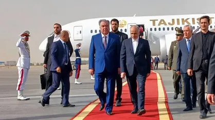 ورود مهمانان مراسم تحلیف دولت چهاردهم به ایران+ عکس