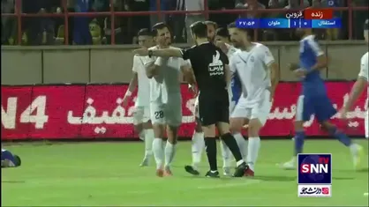 پنالتی برای استقلال اعلام شد / var در حال چک کردن این صحنه است