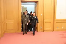 امیر حاتمی از مراکز فضانوردی، نظامی و صنعتی چین بازدید کرد