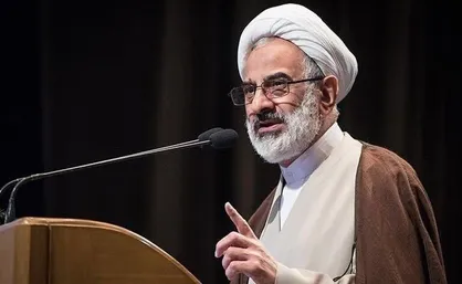 سپاه نقش هدایت&zwnj;گری در تمام عرصه&zwnj;ها را دارد