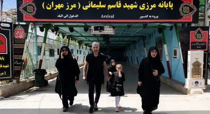 تردد ۱۳۰ هزار زائر از مرز مهران / ۵۴ هزار نفر در ساعات اولیه بامداد امروز عبور کردند