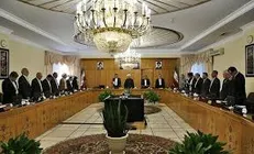 سهام باقیمانده متعلق به دولت در شرکتهای بیمه آسیا، البرز و دانا واگذار می‌شود