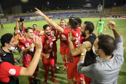 زمان اهدای جام به پرسپولیس مشخص نیست