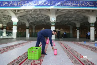 ضیافت افطاری در حرم حضرت معصومه(س)