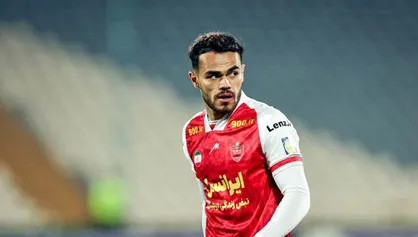 تمدید قرارداد اورونوف با پرسپولیس