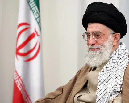 خامنه&zwnj;ای عزیز + عکس