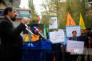 در حاشیه سخنرانی محسن رضایی دبیر تشخیص مصلحت نظام