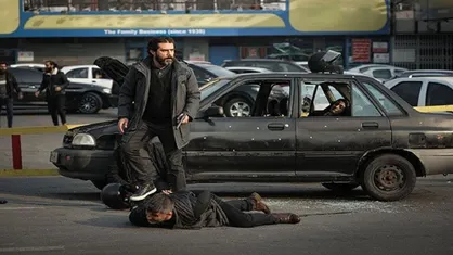 واکنش تهیه&zwnj;کننده گاندو به انتقاد وزیر ارشاد + عکس
