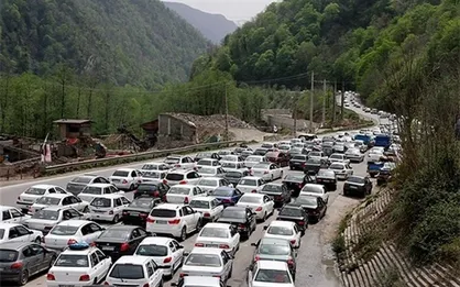ترافیک جاده چالوس و هراز سنگین شد