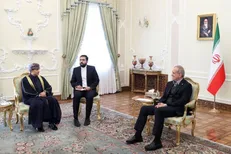 پزشکیان: روابط ایران و عمان با قدرت، استحکام و آینده‌نگری تداوم خواهد یافت