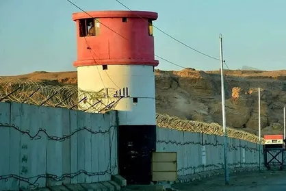 احداث دیوار بتنی مجهز به دوربین حرارتی در مرز عراق با سوریه
