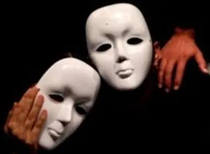 بستن مساجد و اخراج ائمه جماعت به بهانه یک تئاتر