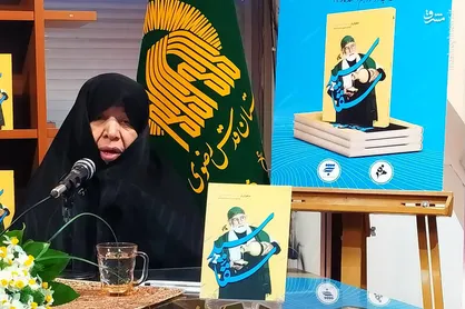مادر &laquo;حاج محمود کریمی&raquo;: مسئولان پا روی خون شهدا نگذارند + عکس