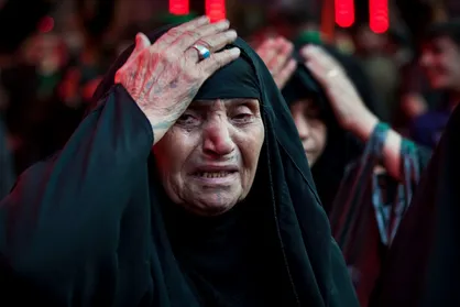 فلسفه گریه در سوگواری محرم