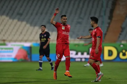 گلزنی عیسی آل کثیر پرسپولیس را صدرنشین لیگ برتر ایران کرد