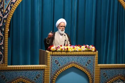 باید فرزندان خود را منتظر حضرت ولی عصر(عج) تربیت کنیم
