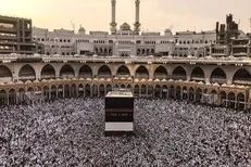 بازگشایی حرمین شریفین مکه و مدینه پس از اقدامات مقابله با کرونا